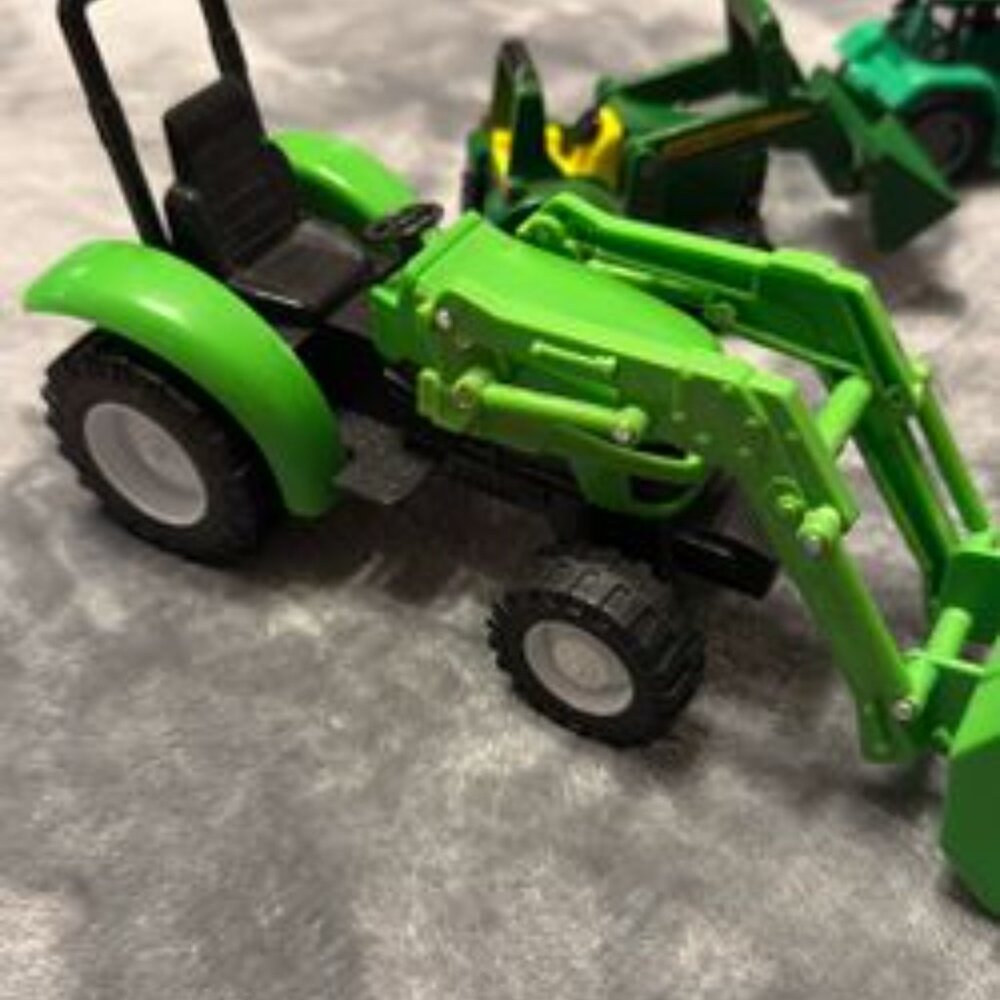 Three Farm Vehicles - Picture 5 of 7